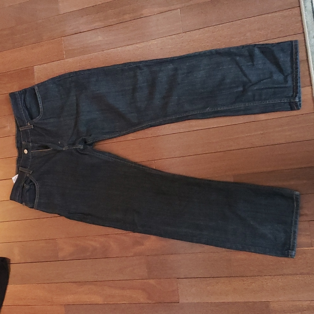 Levi's lightweight 👖jeans